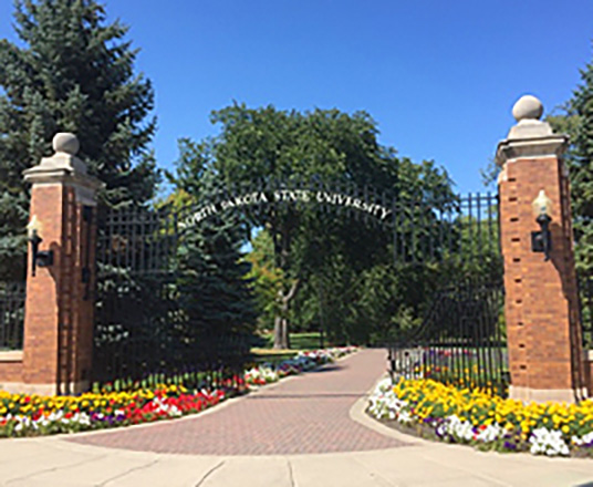 ノースダコタ州立大学様